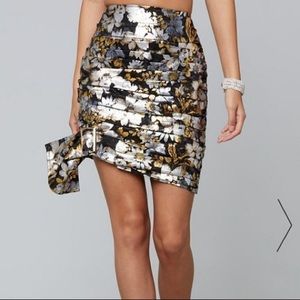NWT Ruched metallic mini skirt